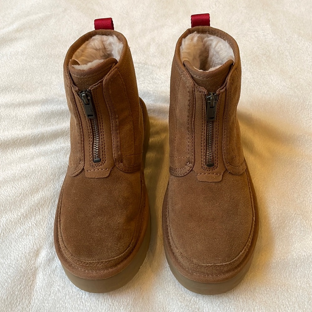 Ugg Neumel Boot - size 38